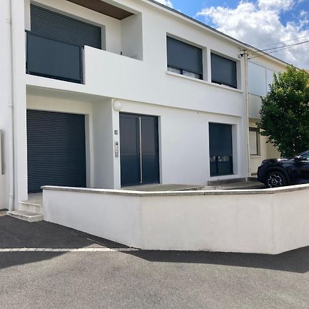 Apartamento Le Grand Fabre La Roche-sur-Yon Exterior foto